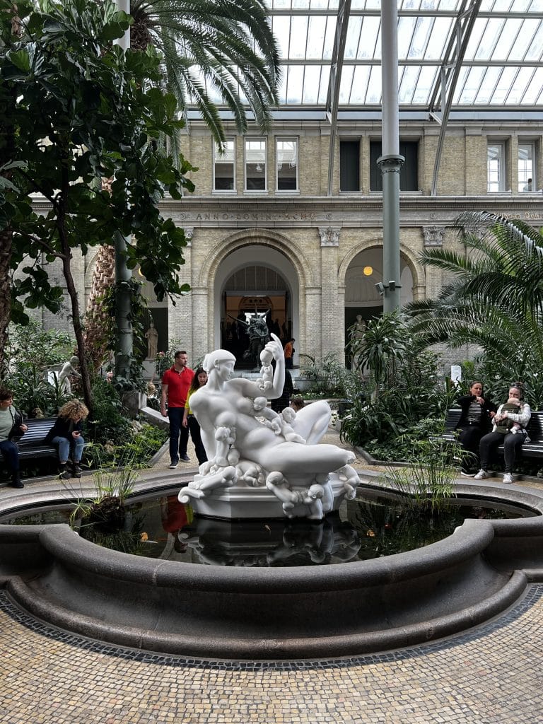 Tour Guiado Museo Glyptoteket en Español con entrada
